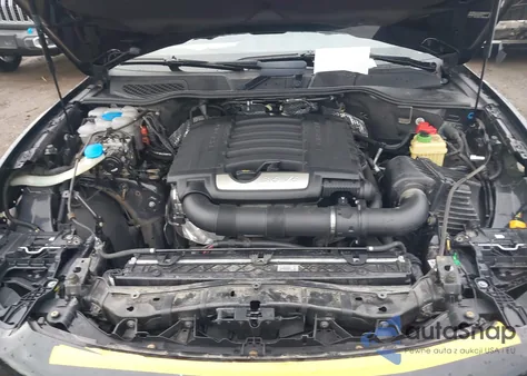 2017 Porsche Cayenne Platinum Edition from USA, damaged, VIN WP1AA2A20HKA82419